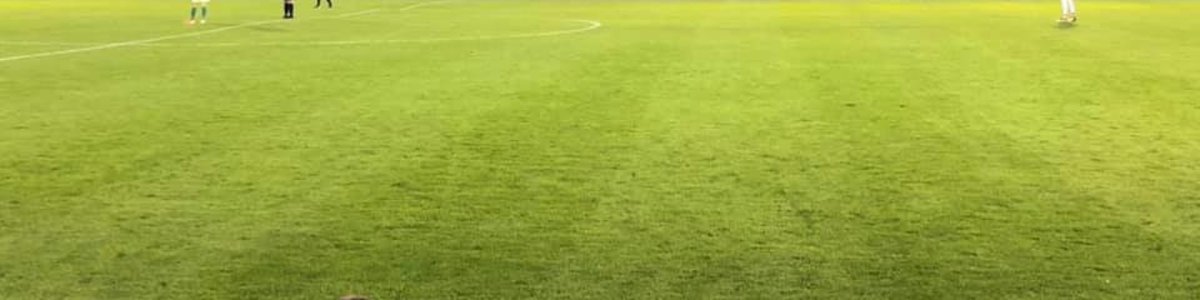 Fussballfest mit Schönheitsfehler zum Auftakt