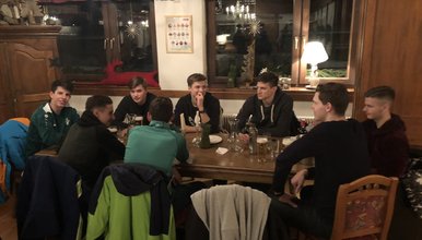 3DBBC0AE-9CD2-4FE9-824B-EB518D20F44A