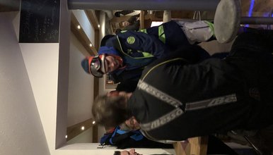 BFB0A240-0930-44E9-B20A-EA5F31C26799